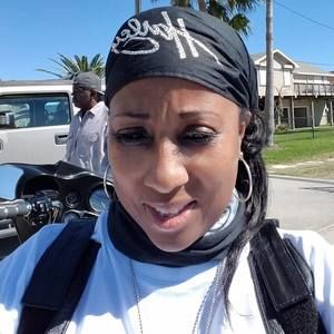 Meet your Posher, Brenda